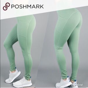 Buff bunny Luna leggings